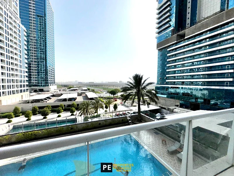 MASSIVE 1BR | LAKE SKYLINE VIEW | NEXT TO METRO63748867395585114
