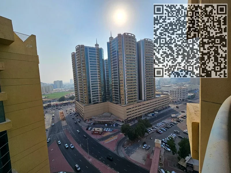 شقة مفروشة بالكامل وفارغة بثلاث غرف نوم في الطابق العالي63870675878913110