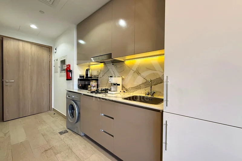 Upgraded | Lagoon and Community View | Furnished63976831709057114
