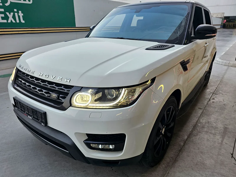 2015 Range Rover Sport Supercharged Original Paint 1st Owner Gcc Specification Excellent Condition63699060416514110