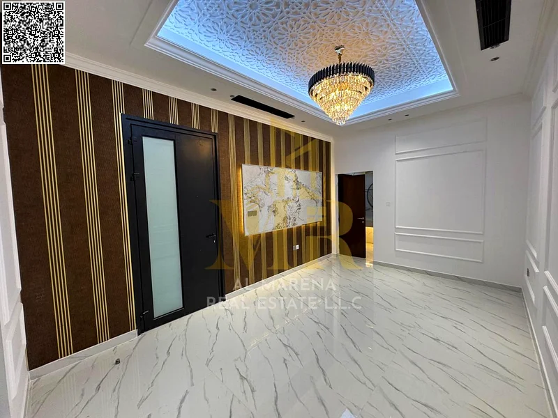 A villa directly from the owner, with personal finishing, on a main street, close to all services. Freehold for all nationalities and without a down p63913651737347113