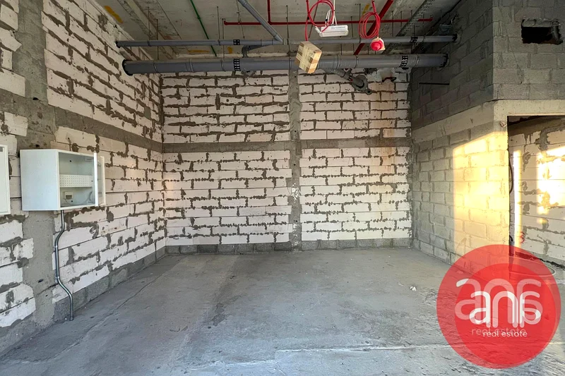 متجر تجزئة | بدون ثلاجة | شاغر64065259561474114
