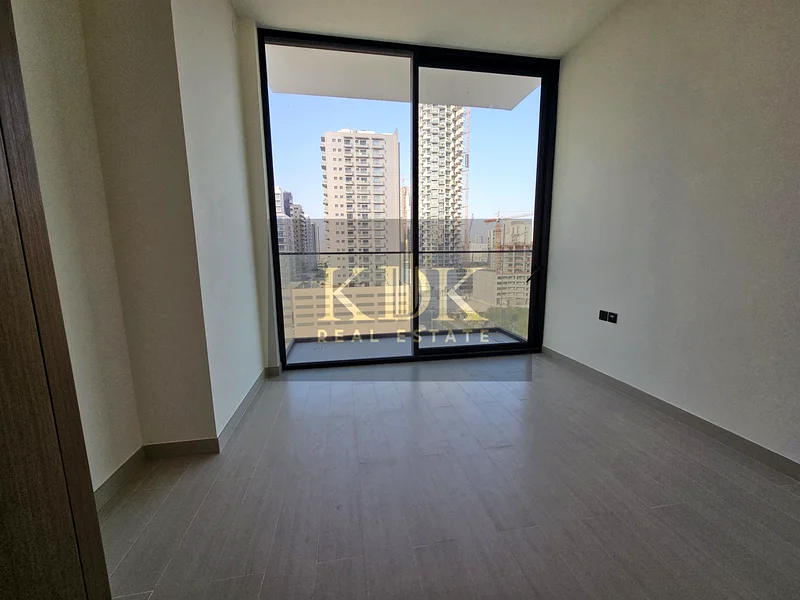 DELICATE | NICE SERVICES |  SEMI  FURNISHED | PARK VIEW63787493635201111
