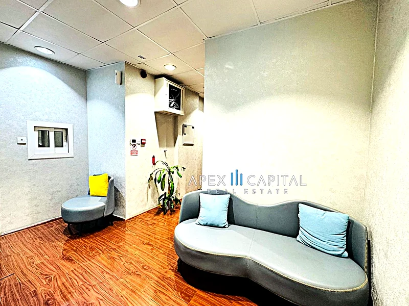 Premium Office | Vacant | Burj & Canal View63826578130689113