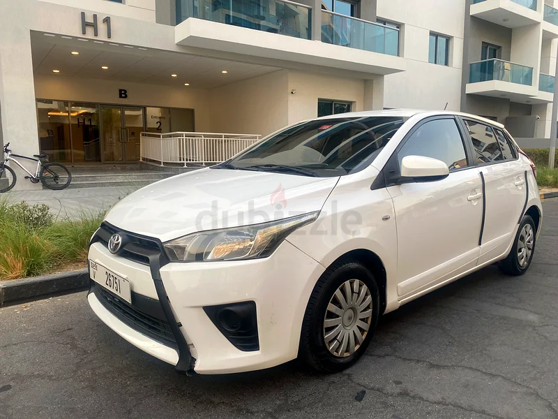 Toyota Yaris Gcc full automatic perfect condition just buy and drive63699051176321111