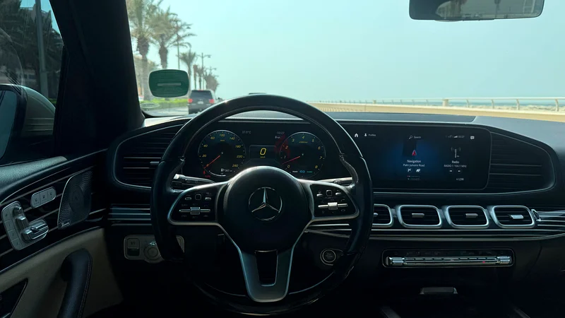 Mercedes GLs Maybach KIt Mint condition for sell63699043172609112