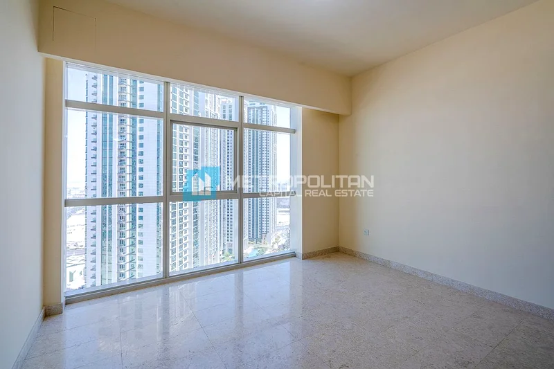 Canal View | Spacious 1-Bedroom Unit | High Floor63845947640450114