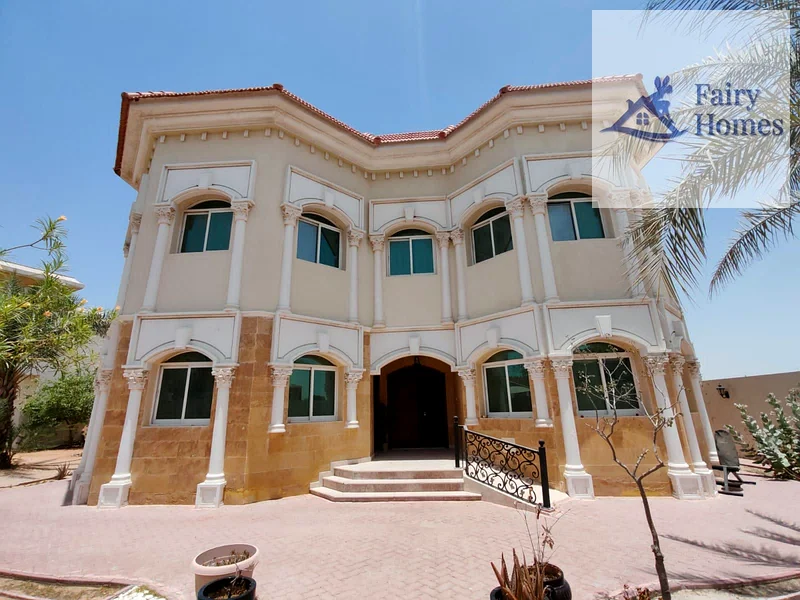 فيلا مفروشة بالكامل مكونة من 6 غرف نوم وغرفة خادمة | مجالس ورافعة | شاغرة الآن63743034100865110