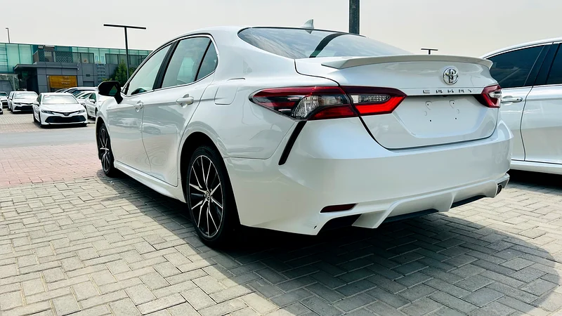 2021 Toyota Camry63699049965058112