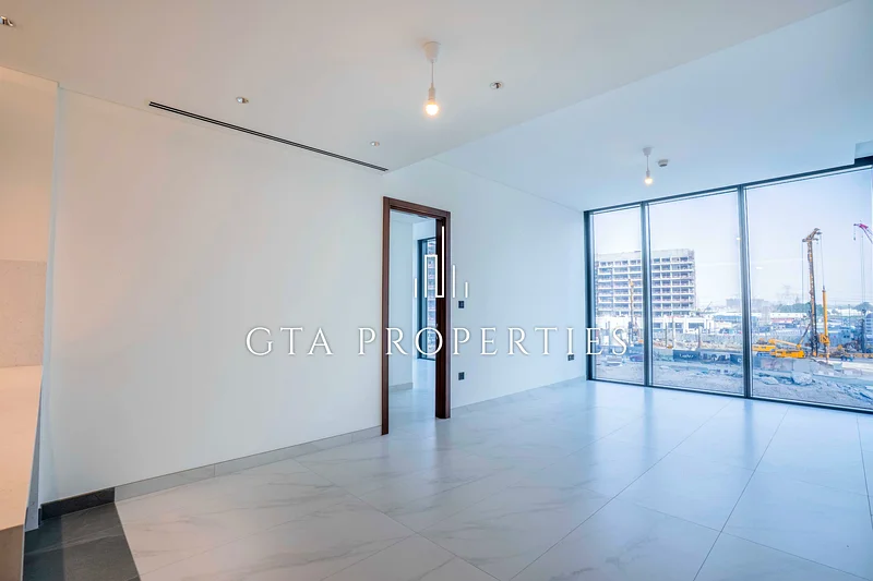 3 غرف نوم + غرفة خادمة | وحدة جديدة بالكامل | غير مفروشة63758258859521112