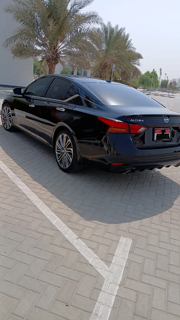 Ajman63699056960770111