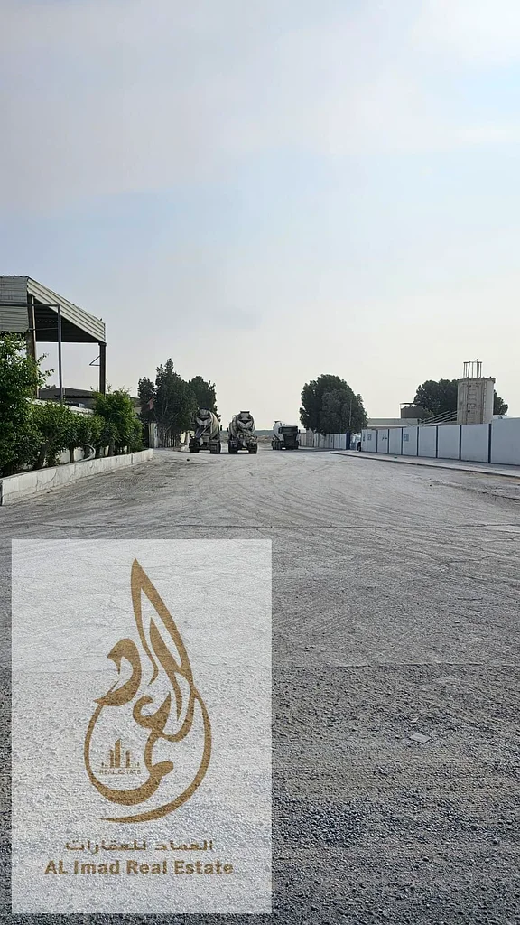 أرض صناعية (مستودعات، معسكر عمال، مكاتب ومتاجر)63818936018691113
