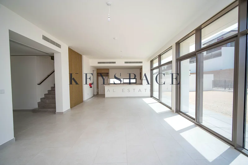 4BR VILLA + MAIDS ROOM l MARINA SKYLINE VIEWS l FAMILY-FRIENDLY COMMUNITY63762512681985114