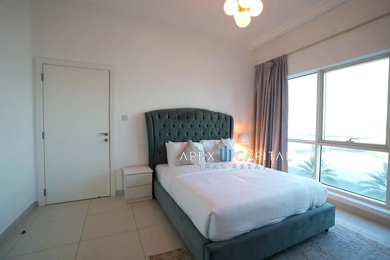 Fully Furnished | Vacant | Spacious Unit63789600777859112