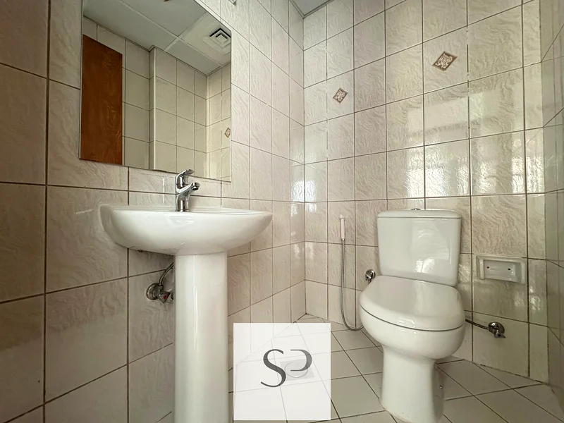 مطبخ مغلق | بدون ثلاجة | طابق عالي63745372154242114
