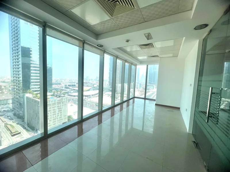 مؤثثة بالكامل ومجهزة بالكامل | قريبة من مترو | موقع متميز63815914398593114