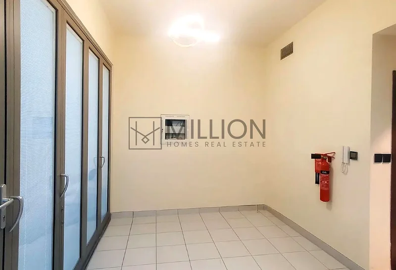 Contemporary 1BR Apt in Arjan | 4 Cheques63764496089217112