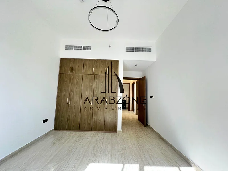 مطبخ مغلق | شرفة كبيرة | جديدة بالكامل | مايدان أفنيو63800291817985113