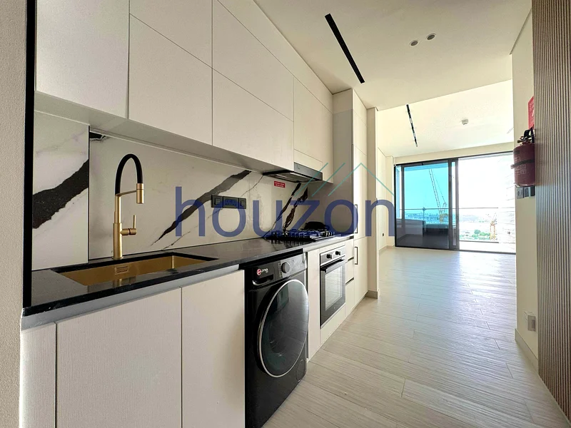 Stylish Studio | Canal  + Pool View | Vacant63793904471171111