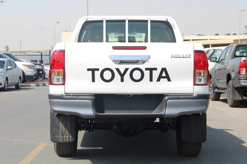 TOYOTA HILUX 2.4L DIESEL 4 X 4 ACTIVE MANUAL. EXPORT ALLOWED TO ANGOLA ONLY.63699024410369114