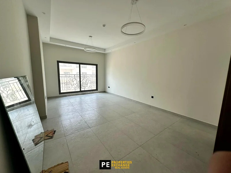 جديد بالكامل | طابق عالي | قريب من المترو63763683877250113