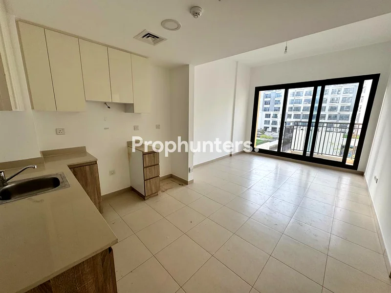 POOL VIEW | READY TO MOVE | PRIME LOCATION63736900260097114