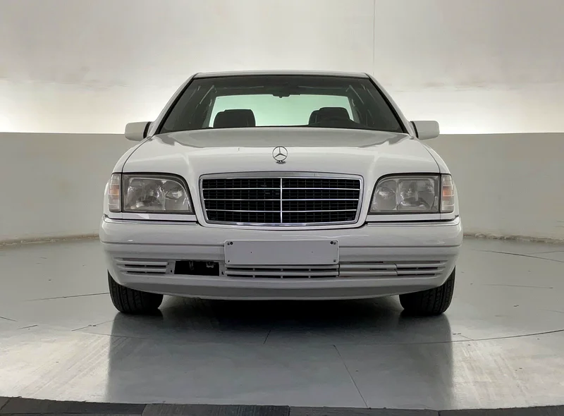 مرسيدس بنز S280 من عام 1996 (W140)63699044657153110