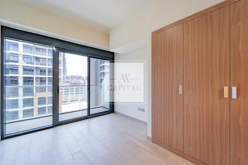 Vacant | Exclusive | Ready to Move | Spacious63802335153794113