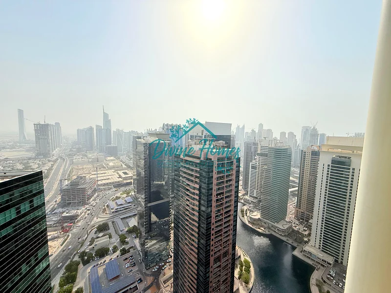 Vacant Large Penthouse on Higher Floor | All Sided View63987419690497113