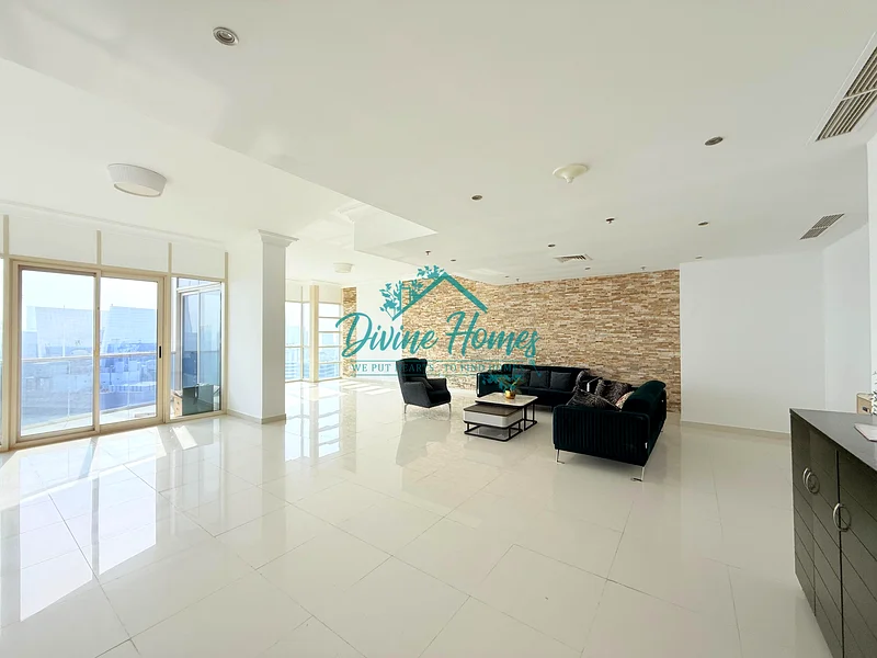 Vacant Large Penthouse on Higher Floor | All Sided View63987419690497111