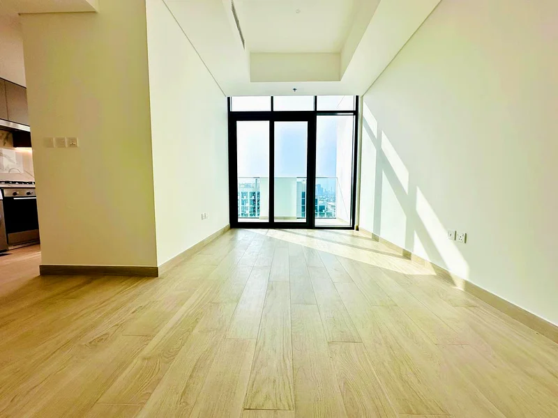 HIGH FLOOR WITH STUNNING BUJR KHALIFA VIEW // 1 BR APARTMENT WITH FITTED KITCHEN63740490375298111