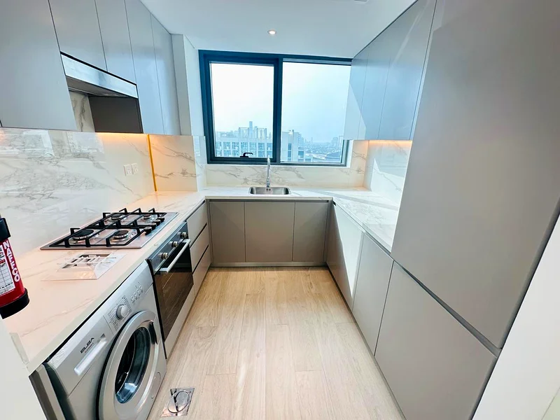 HIGH FLOOR WITH STUNNING BUJR KHALIFA VIEW // 1 BR APARTMENT WITH FITTED KITCHEN63740490375298114