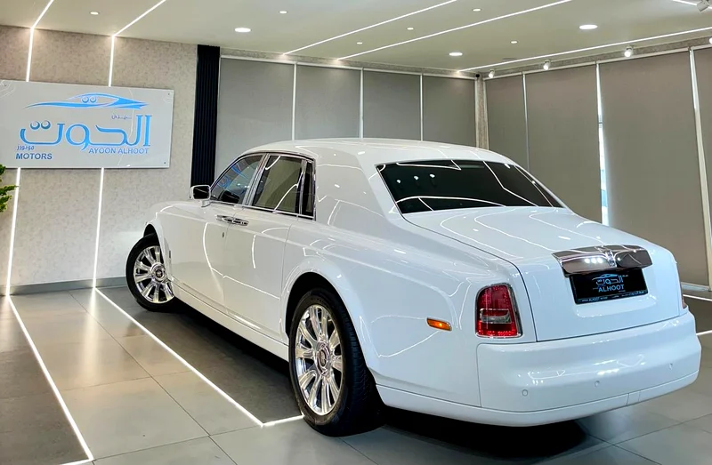 VIP EDITION ROLLS ROYCE PHANTOM V12
|| TOP RANGE63699029118083111
