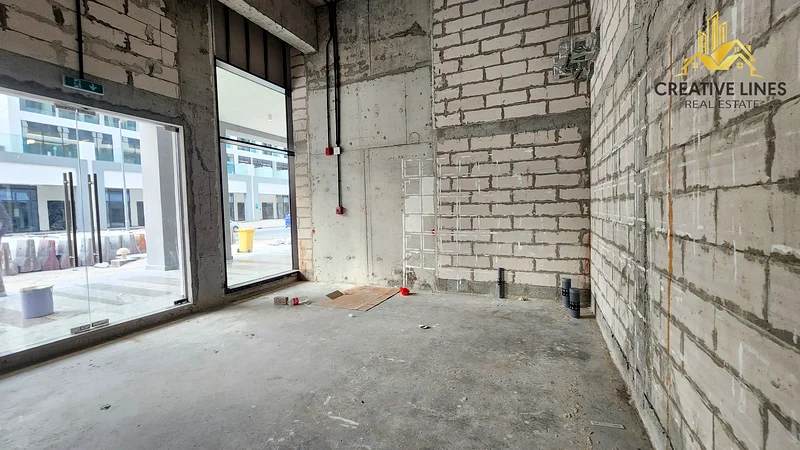 Core and shell boulevard facing prime location retail64065146613121113