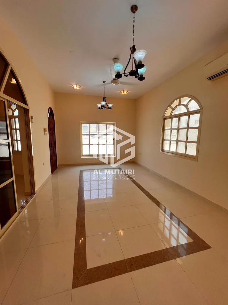 🏡 فيلا زاوية للإيجار السنوي – الروضة 3، عجمان فيلا زاوية واسعة متاحة للإيجار في الروضة 3، عجمان. تقع على قطعة مميزة مع سهولة الوصول ومثالية للعيش العائلي.63719147354114112