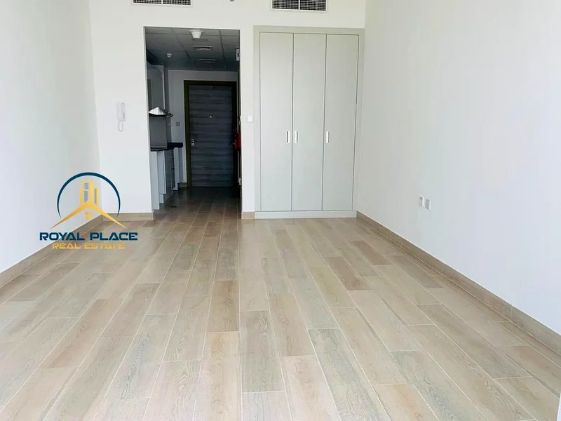 Stylish Studio | Excellent Location | Vacant63781719176194112
