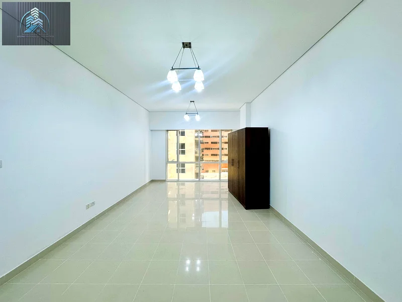 Front oft central mall > Big balcony > Hot offer > with all aminities63747628672770111