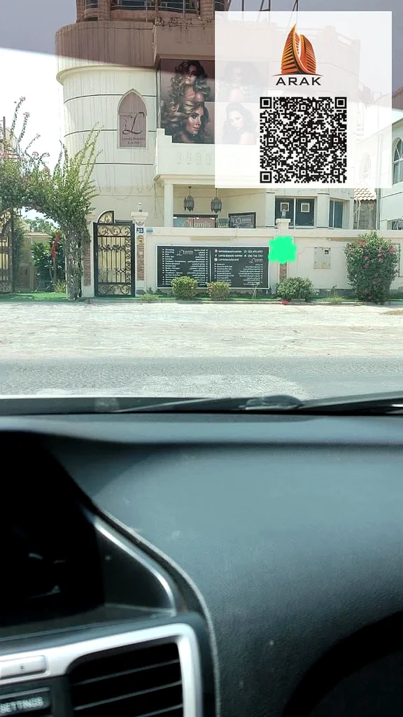فيلا رائعة للبيع في أم القيوين، فرصة ممتازة للمستثمرين وأصحاب الأعمال.63822517038081110
