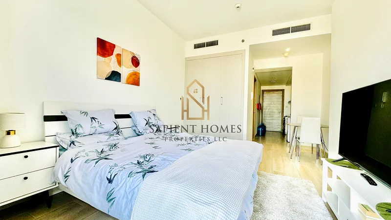 High Floor | Skyline View | Cozy Furnished63780243676289110