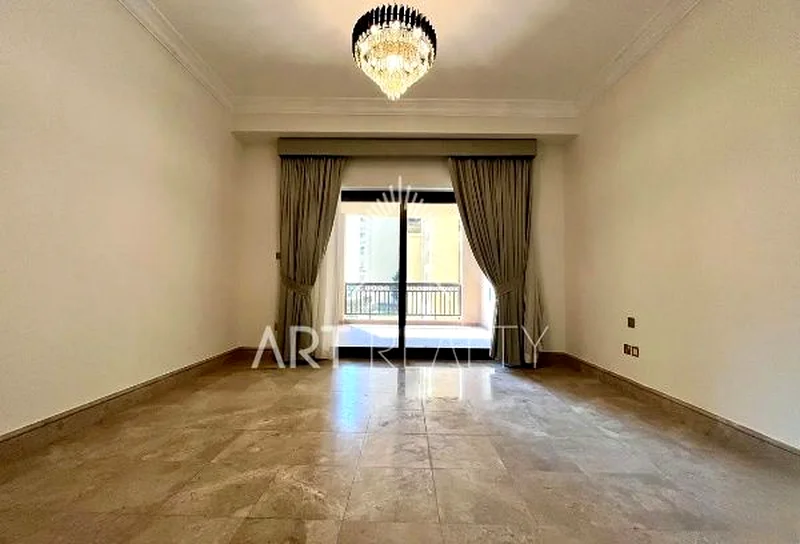 Seaside Living | Private Beach | Vacant64007677533057112