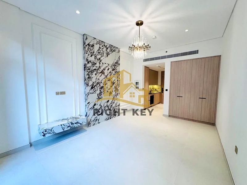 FITTED KITCHEN/ BRAND NEW/ POOL VIEW/ 60K63765285520770114