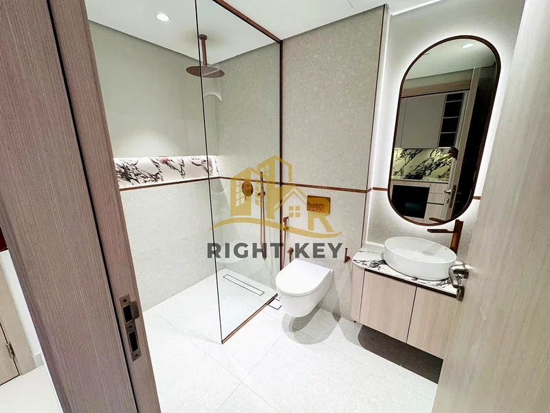 FITTED KITCHEN/ BRAND NEW/ POOL VIEW/ 60K63765285520770113