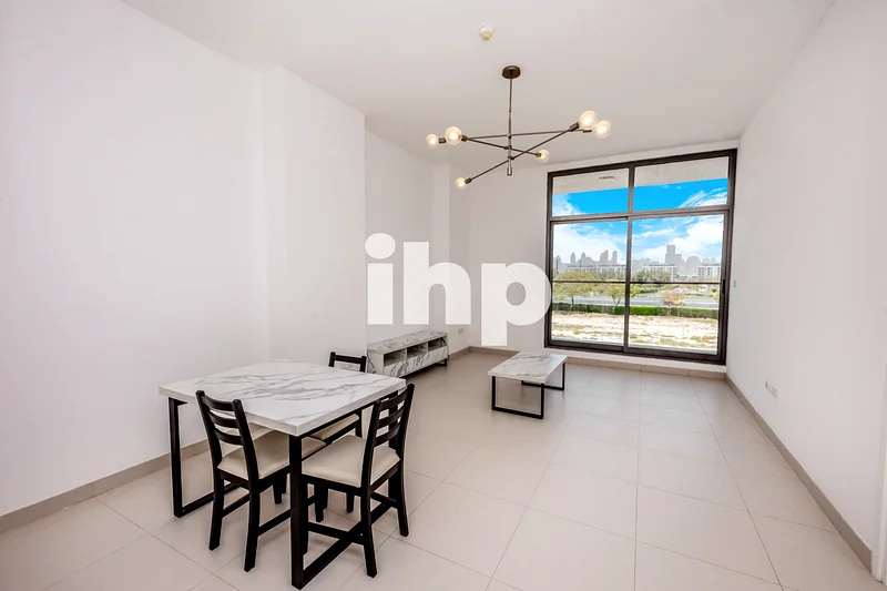 Modern 1BR Apartment | Prime Views, Meydan63800399186819110