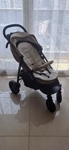 Joie - Practical and Stylish Travel System Stroller for Your Little One sparingly used