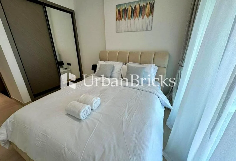 Vacant | Furnished | Brand new63781309535874114