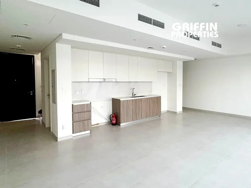 Brand new | 3 bed | Valley | Ready to move63734257083779112