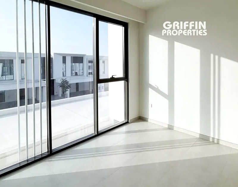 Brand new | 3 bed | Valley | Ready to move63734257083779113