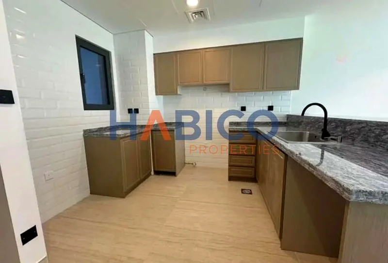 Corner Unit | Best Price | Big Plot63725823709825111
