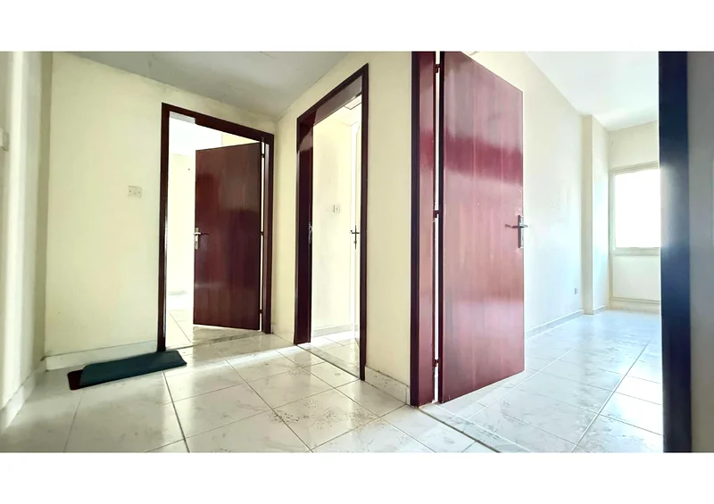 عرض ممشى المدينة | غرفة الغسيل | موقع متميز في شارع الشيخ زايد63743507859457114