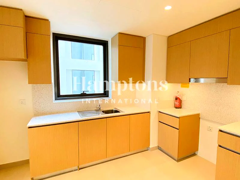 Pool View | Mid Floor | Ready To Move In63760027494531113